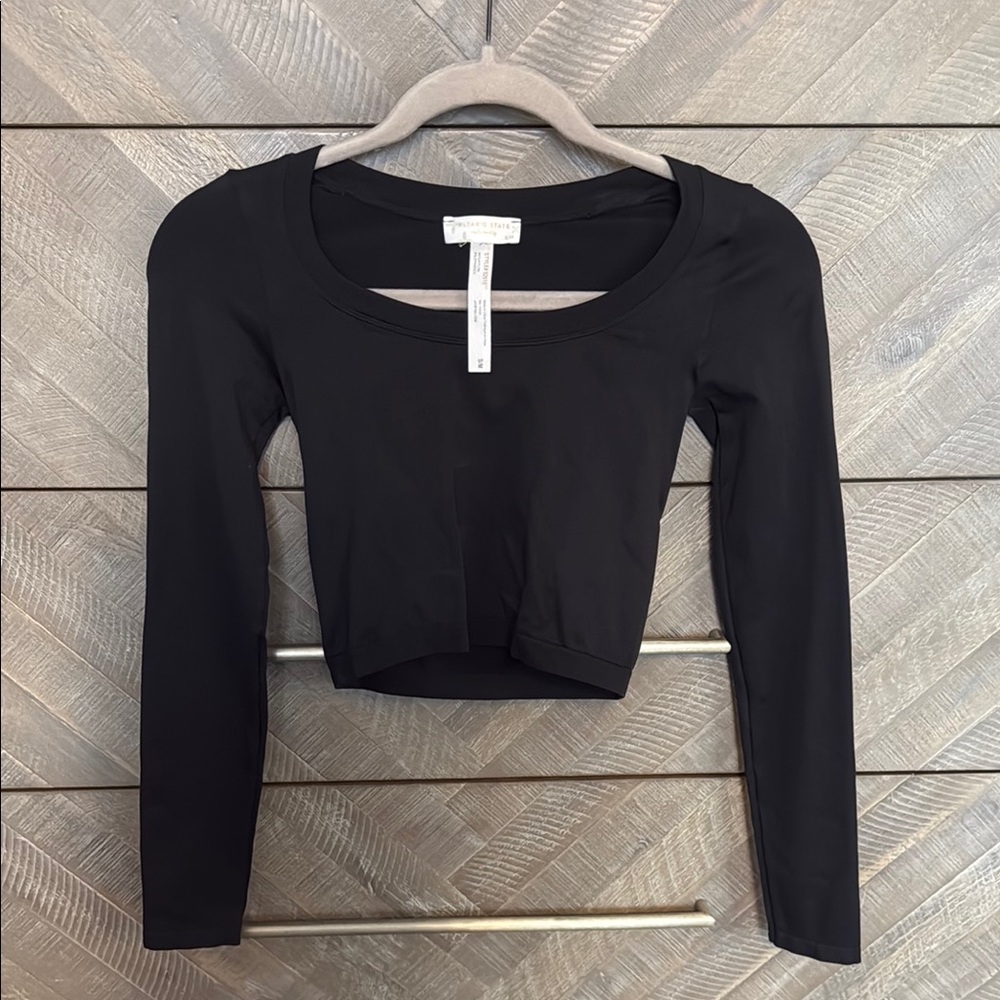 Altar'd State Black Long Sleeve Crop Bodysuit - Picture 1 of 3